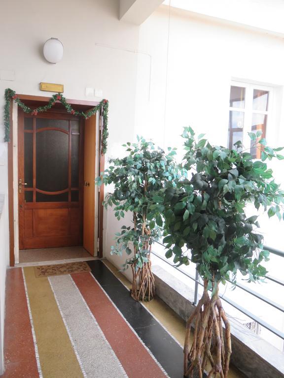 Rosy'S Hotel Наполи Екстериор снимка